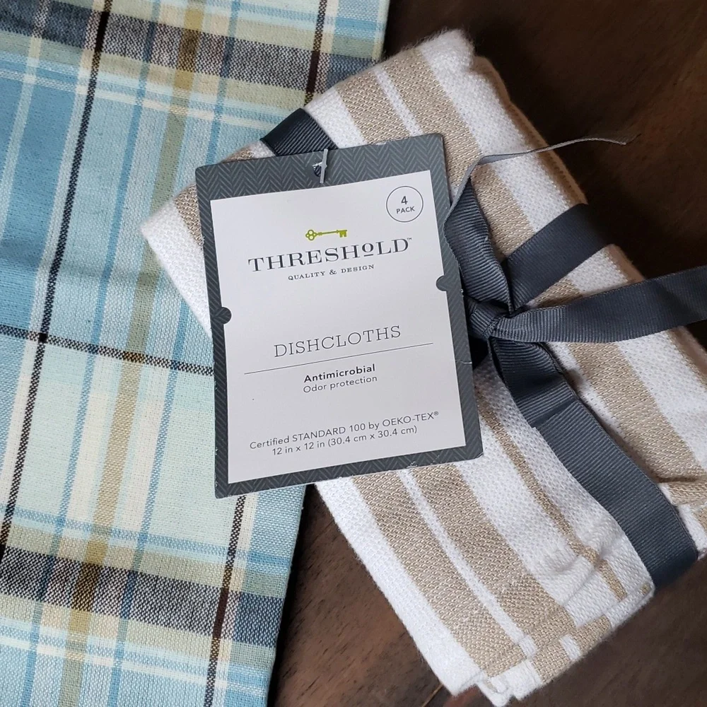 IKEA NWOT Plaid Kitchen Dish Towel and Threshold Dish Cloths